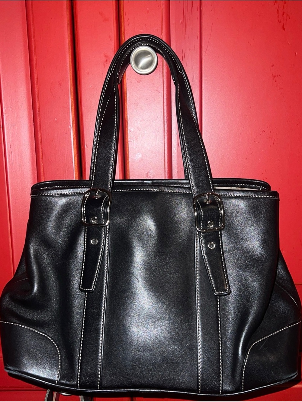 Vintage Coach Hampton black leather handbag satchel tote signature “C” interior - Picture 2 of 8